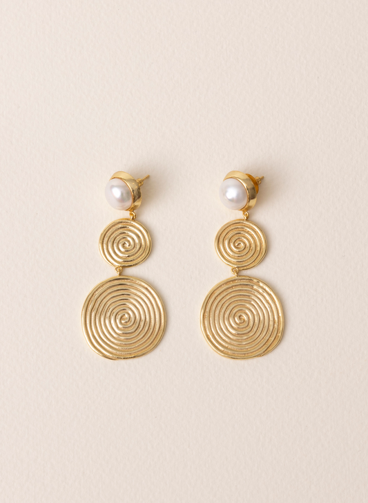 Nazca Earrings in Pearl